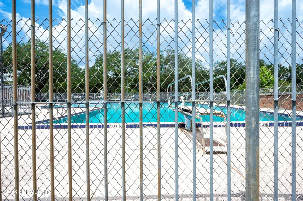 1494 8th Street W Jacksonville FL 32209