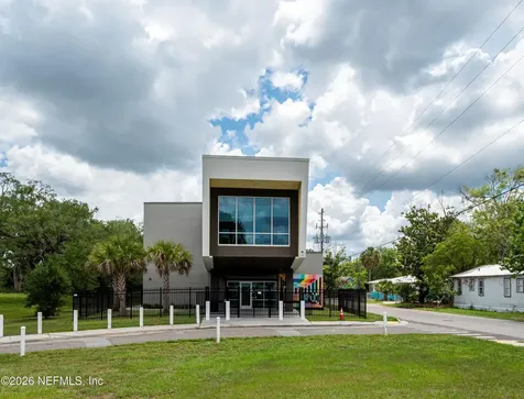 1494 8th Street W Jacksonville FL 32209