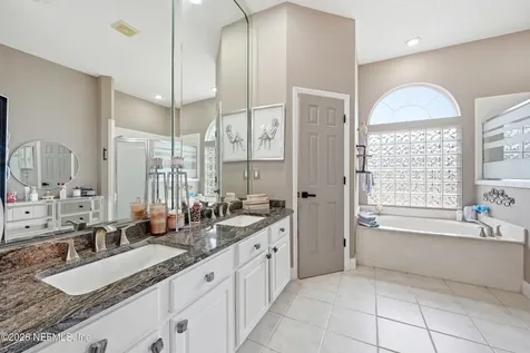 11443 Chase Meadows Drive N Jacksonville FL 32256