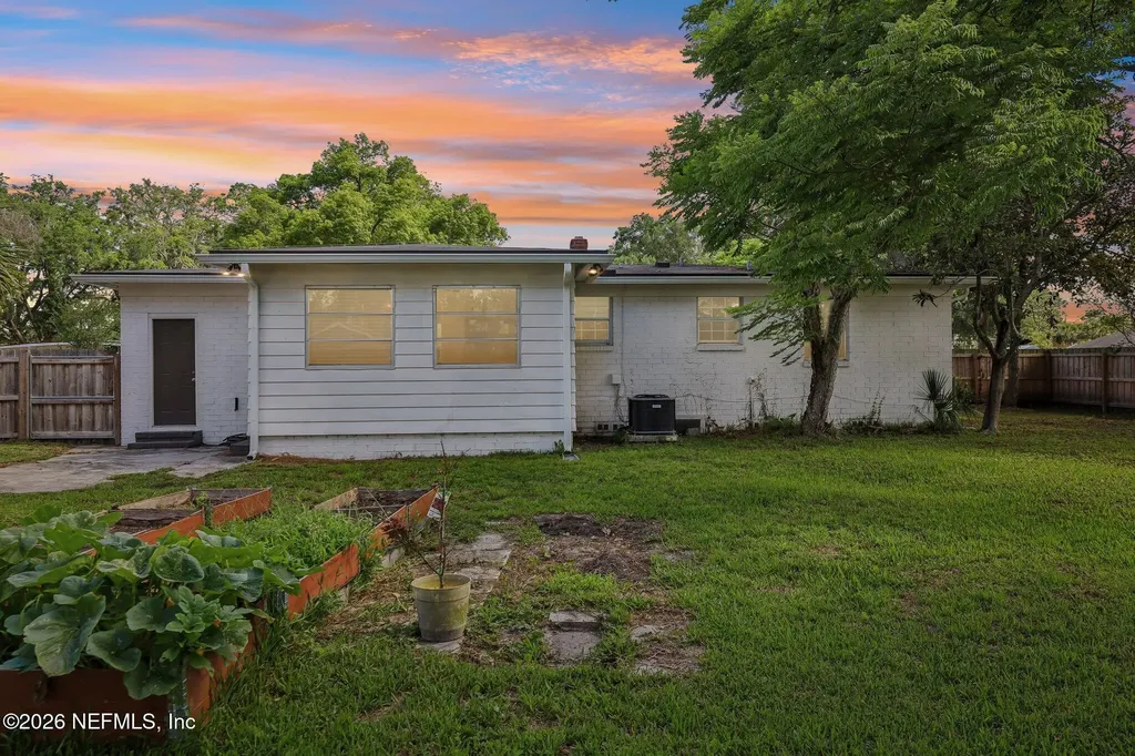 3024 Yanlee Lane Jacksonville FL 32223