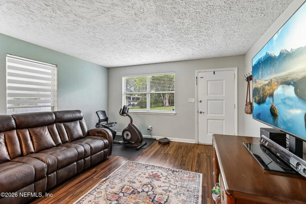 3024 Yanlee Lane Jacksonville FL 32223