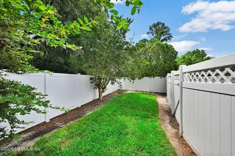8173 El Ciento Court Jacksonville FL 32217