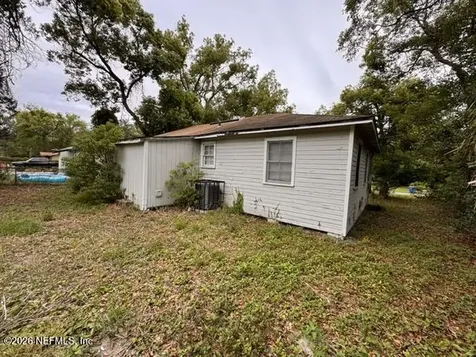 7086 Alan Avenue Jacksonville FL 32208