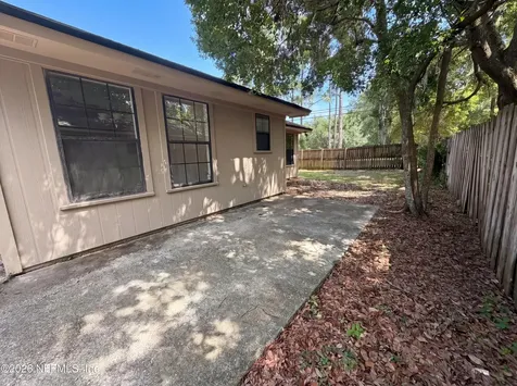 3160 Bridgeview Drive Jacksonville FL 32216