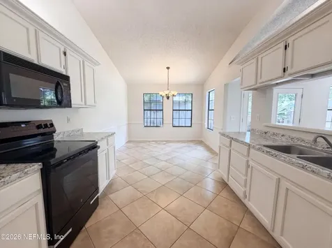 3160 Bridgeview Drive Jacksonville FL 32216