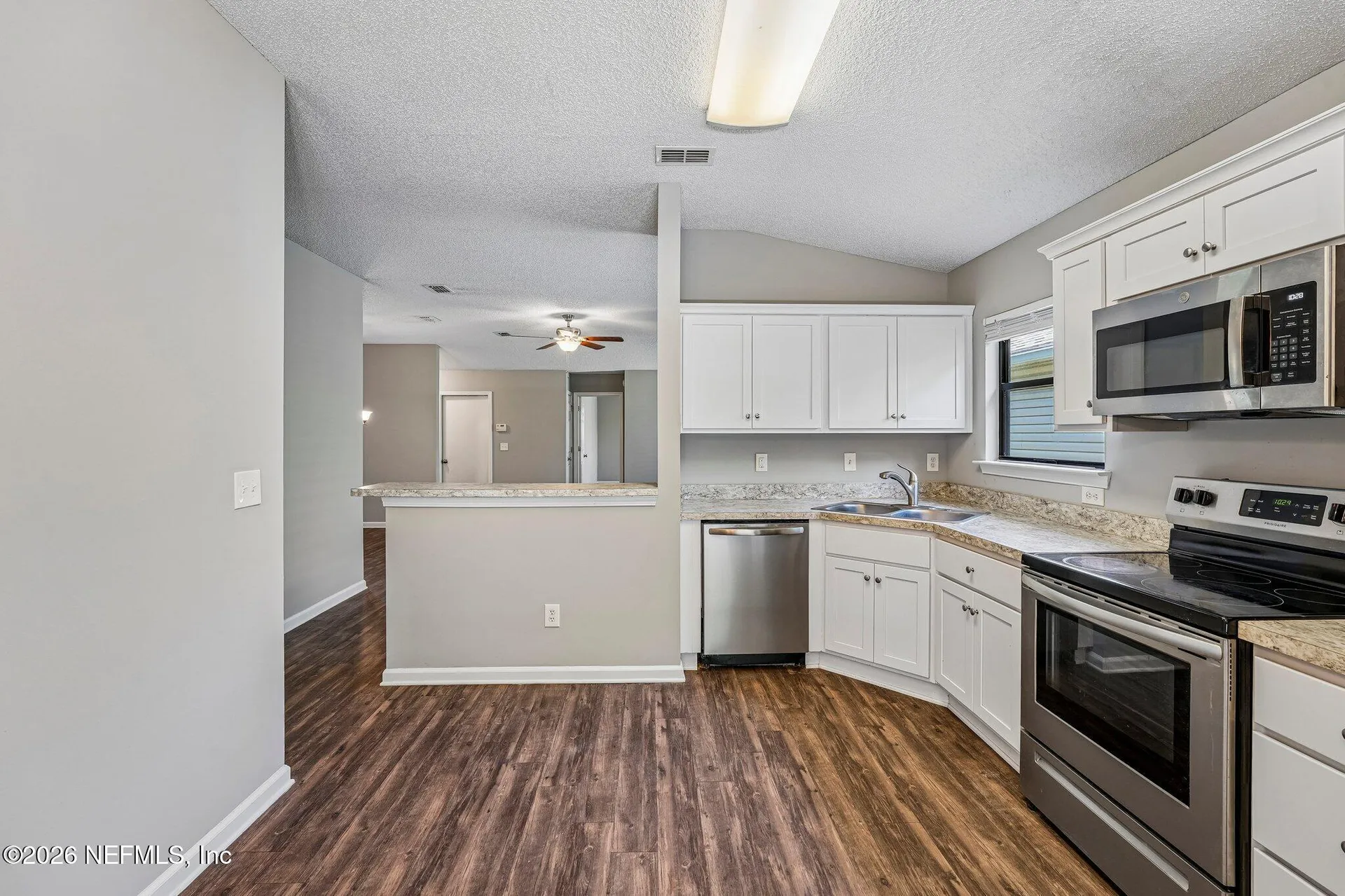 2815 Majestic Cypress Drive E Jacksonville FL 32233