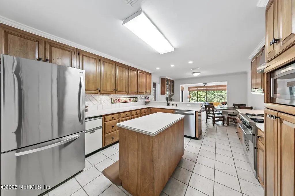 4276 Stratford Way Jacksonville FL 32225