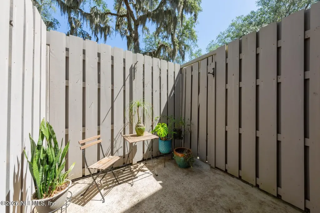 4276 Stratford Way Jacksonville FL 32225