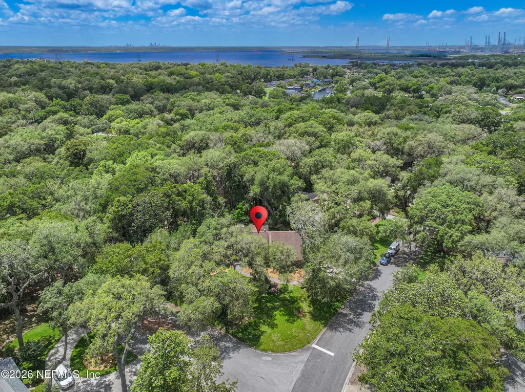 4276 Stratford Way Jacksonville FL 32225