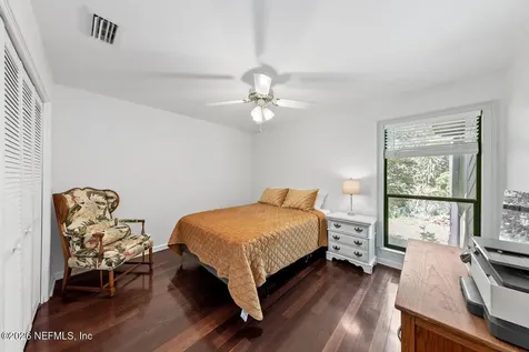 4276 Stratford Way Jacksonville FL 32225