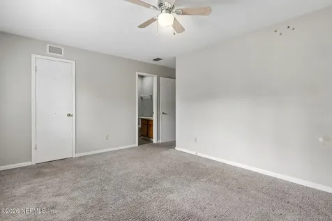 8049 Lamb Court Jacksonville FL 32244