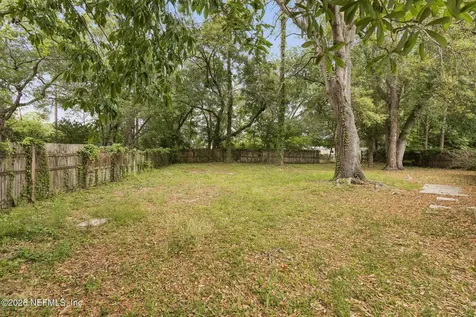 8049 Lamb Court Jacksonville FL 32244