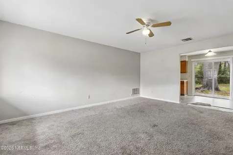 8049 Lamb Court Jacksonville FL 32244