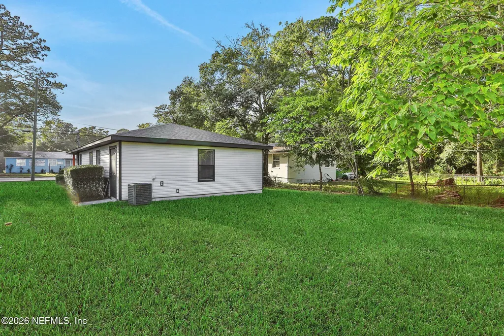 4949 Avenue B Jacksonville FL 32209