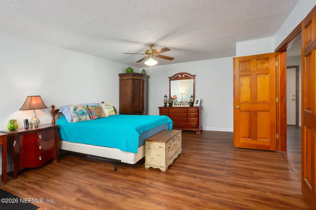 200 Sportsman Drive Welaka FL 32193