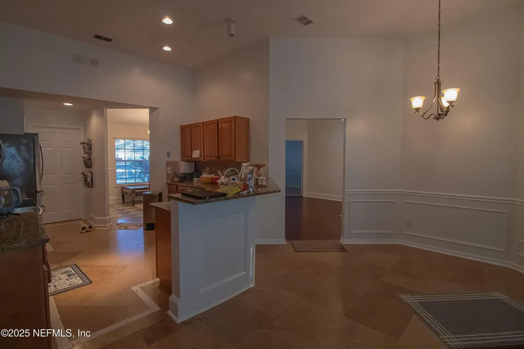 8146 Leafcrest Drive Jacksonville FL 32244