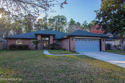 8146 Leafcrest Drive Jacksonville FL 32244