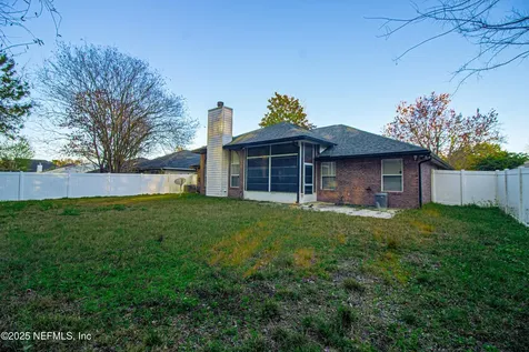 8146 Leafcrest Drive Jacksonville FL 32244