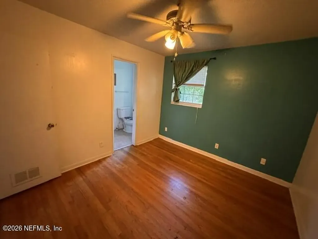 5250 Santa Monica Boulevard S Jacksonville FL 32207