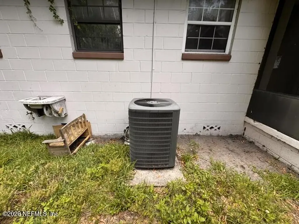 5250 Santa Monica Boulevard S Jacksonville FL 32207