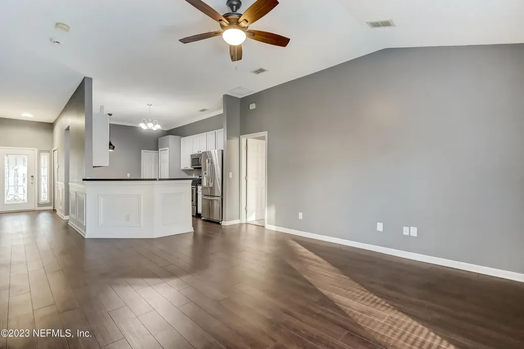 8023 Tuxford Lane Jacksonville FL 32244