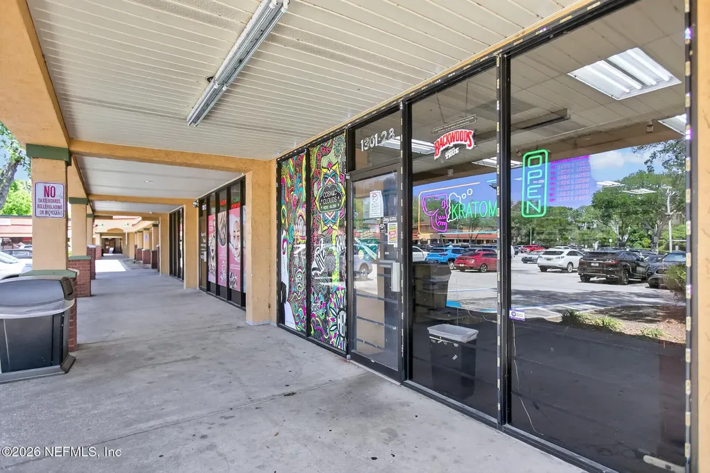 1301 Monument Road Jacksonville FL 32225