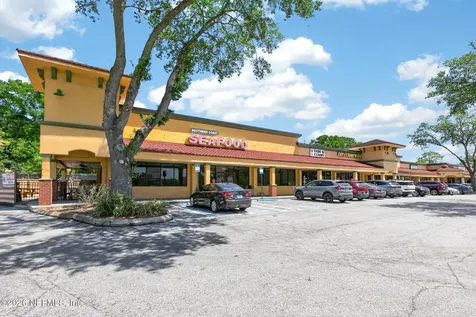 1301 Monument Road Jacksonville FL 32225