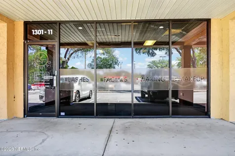 1301 Monument Road Jacksonville FL 32225