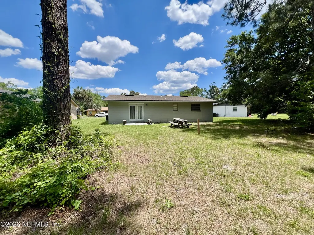 10964 Bacall Road W Jacksonville FL 32218