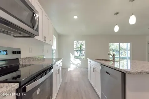 9162 4th Avenue Jacksonville FL 32208