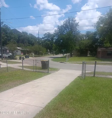 7405 Deepwood Drive Jacksonville FL 32244