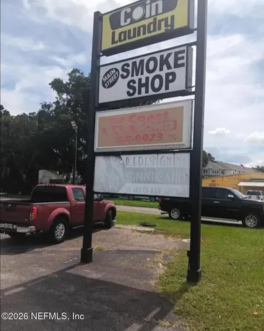 17 43rd Street E Jacksonville FL 32208