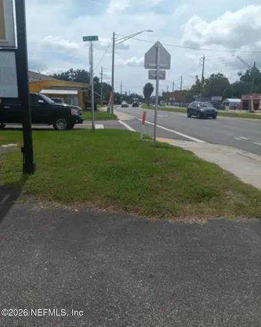 17 43rd Street E Jacksonville FL 32208