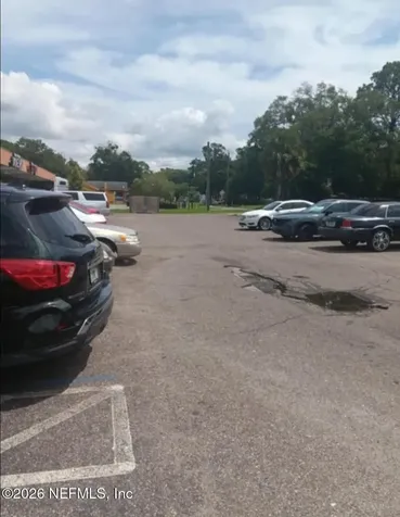 17 43rd Street E Jacksonville FL 32208