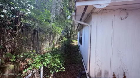 22 Monte Street Jacksonville FL 32254