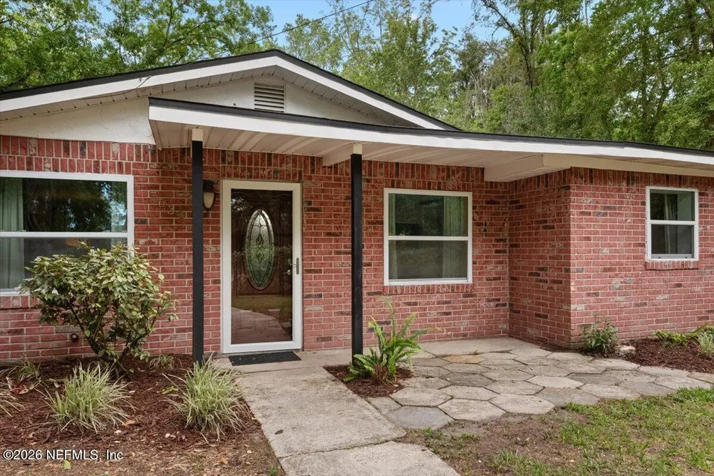 7634 Bentwillow Drive Jacksonville FL 32244