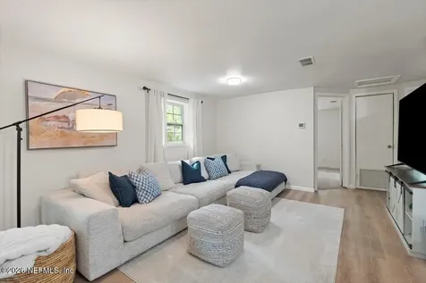 7634 Bentwillow Drive Jacksonville FL 32244