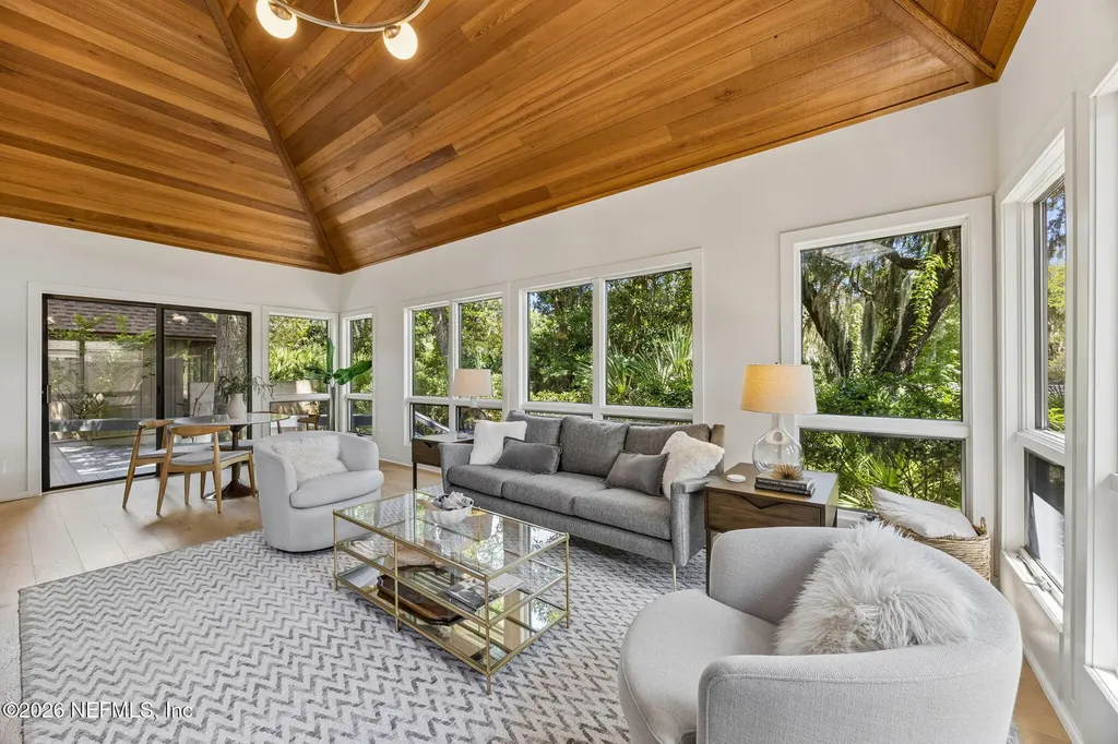 27 Marsh Creek Road Fernandina Beach FL 32034