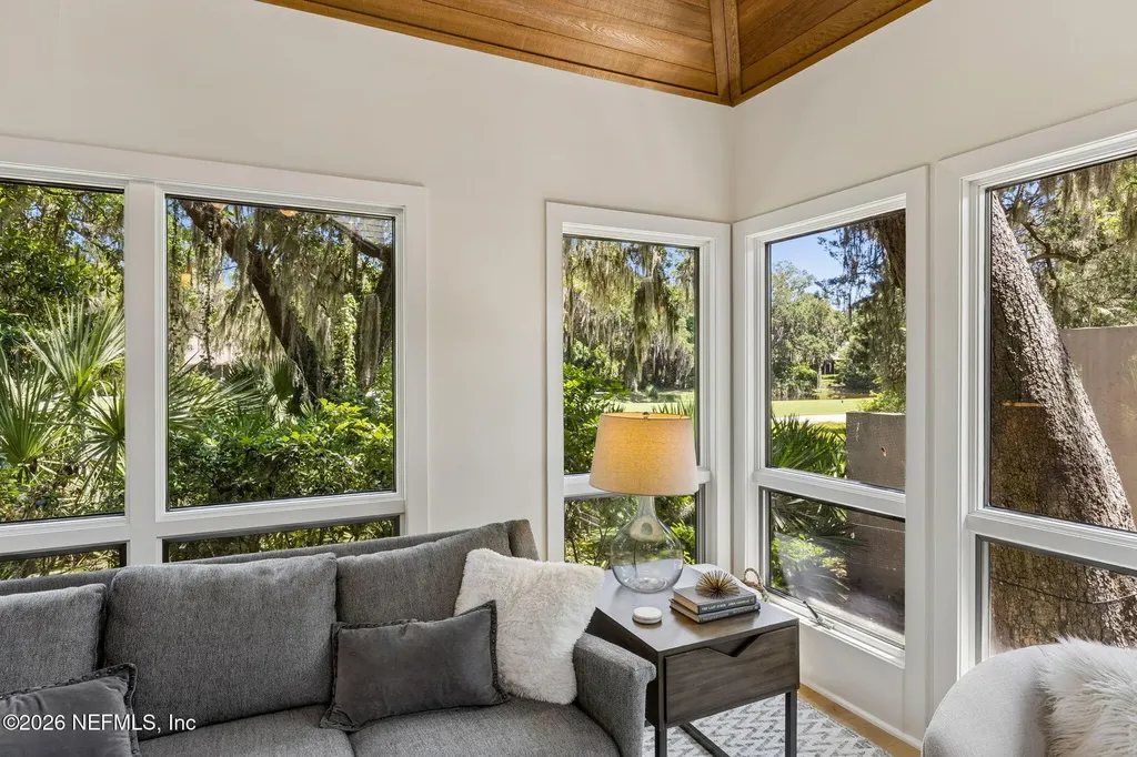 27 Marsh Creek Road Fernandina Beach FL 32034