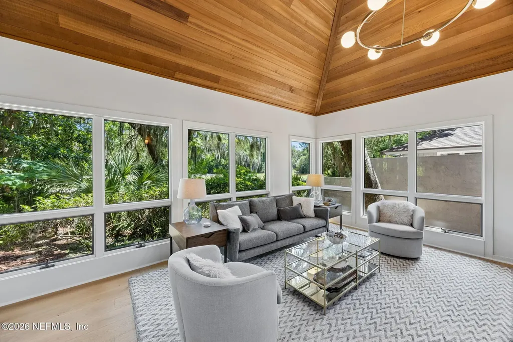 27 Marsh Creek Road Fernandina Beach FL 32034