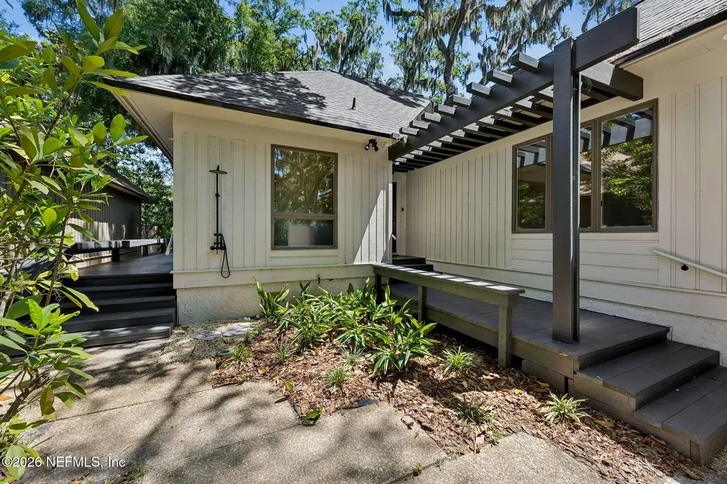 27 Marsh Creek Road Fernandina Beach FL 32034