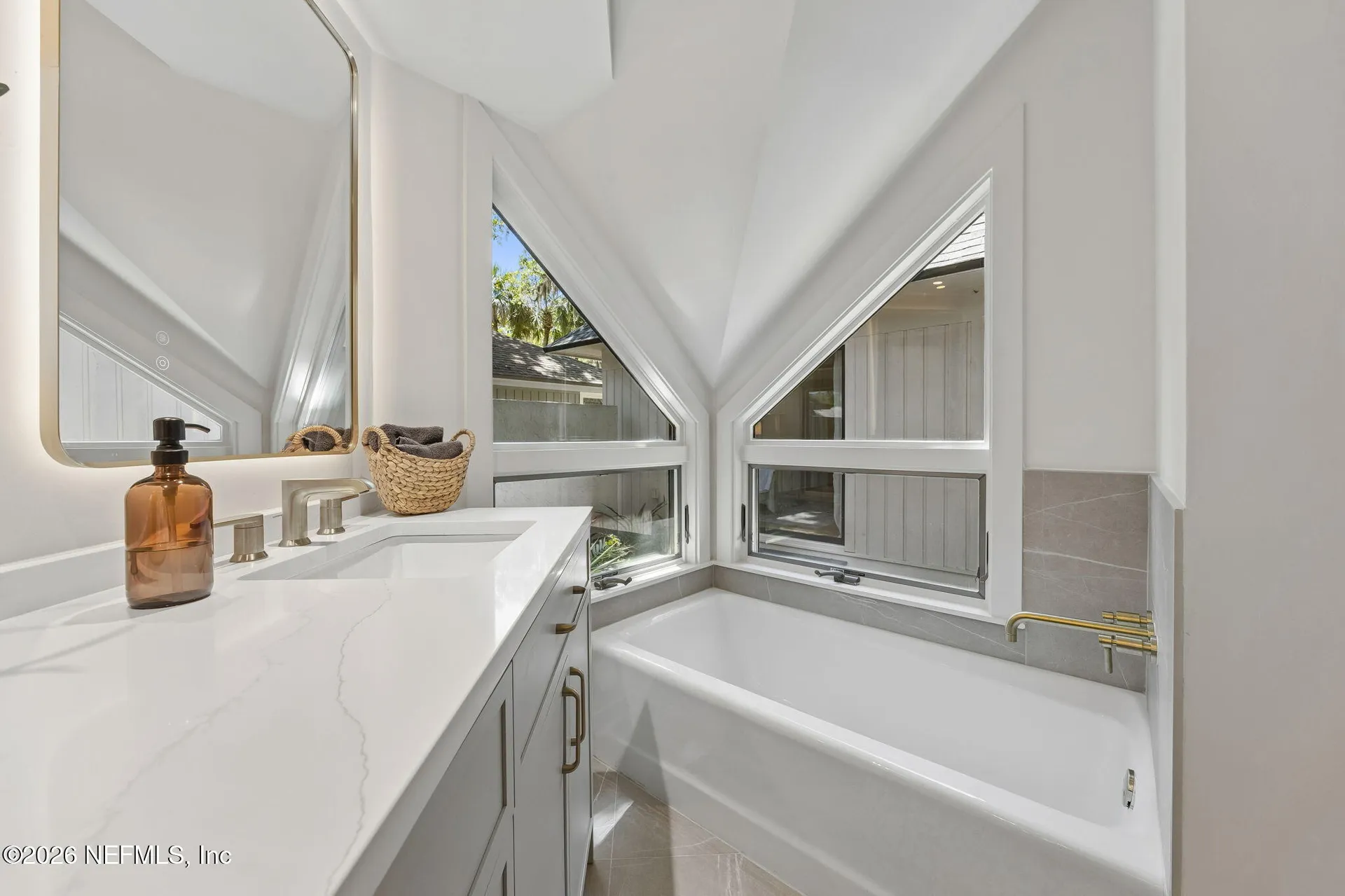 27 Marsh Creek Road Fernandina Beach FL 32034