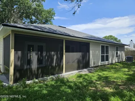 2338 Cool Springs Drive N Jacksonville FL 32246