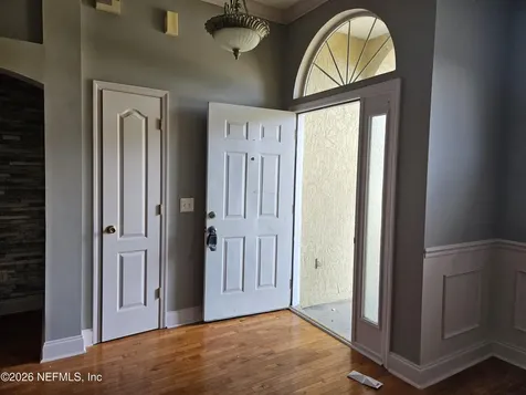 2338 Cool Springs Drive N Jacksonville FL 32246