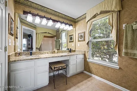 7598 Red Crane Lane Jacksonville FL 32256