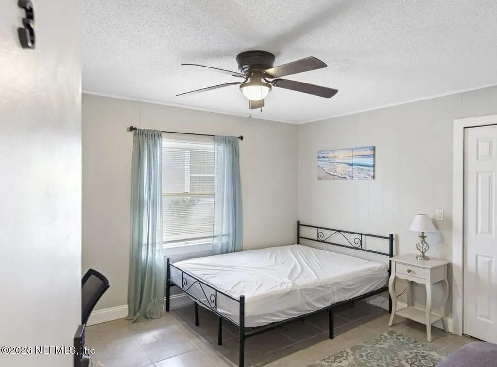 22 Flamingo Palm Coast FL 32137