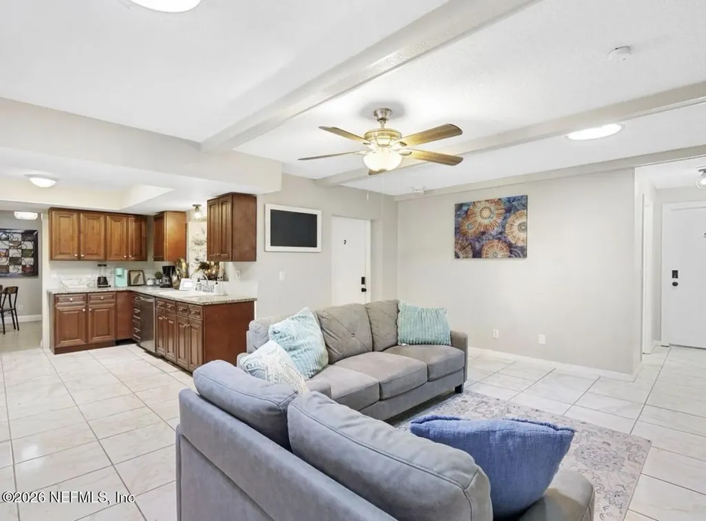 22 Flamingo Palm Coast FL 32137