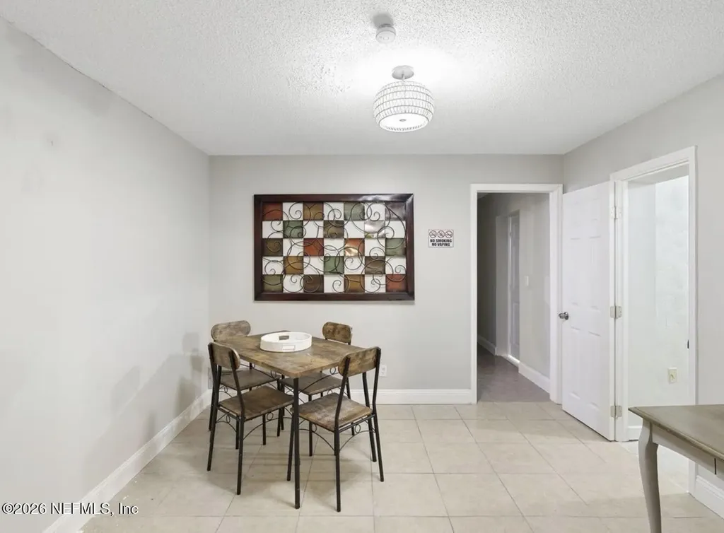 22 Flamingo Palm Coast FL 32137