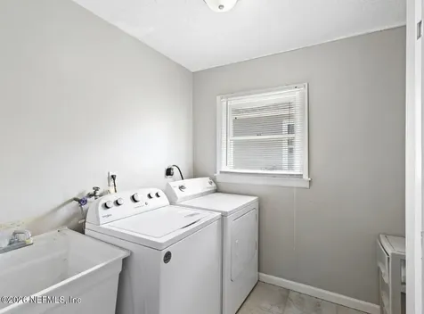 22 Flamingo Palm Coast FL 32137