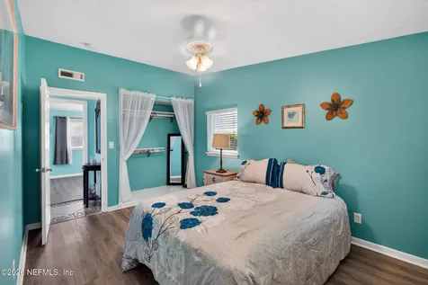 8551 Mathonia Avenue Jacksonville FL 32211